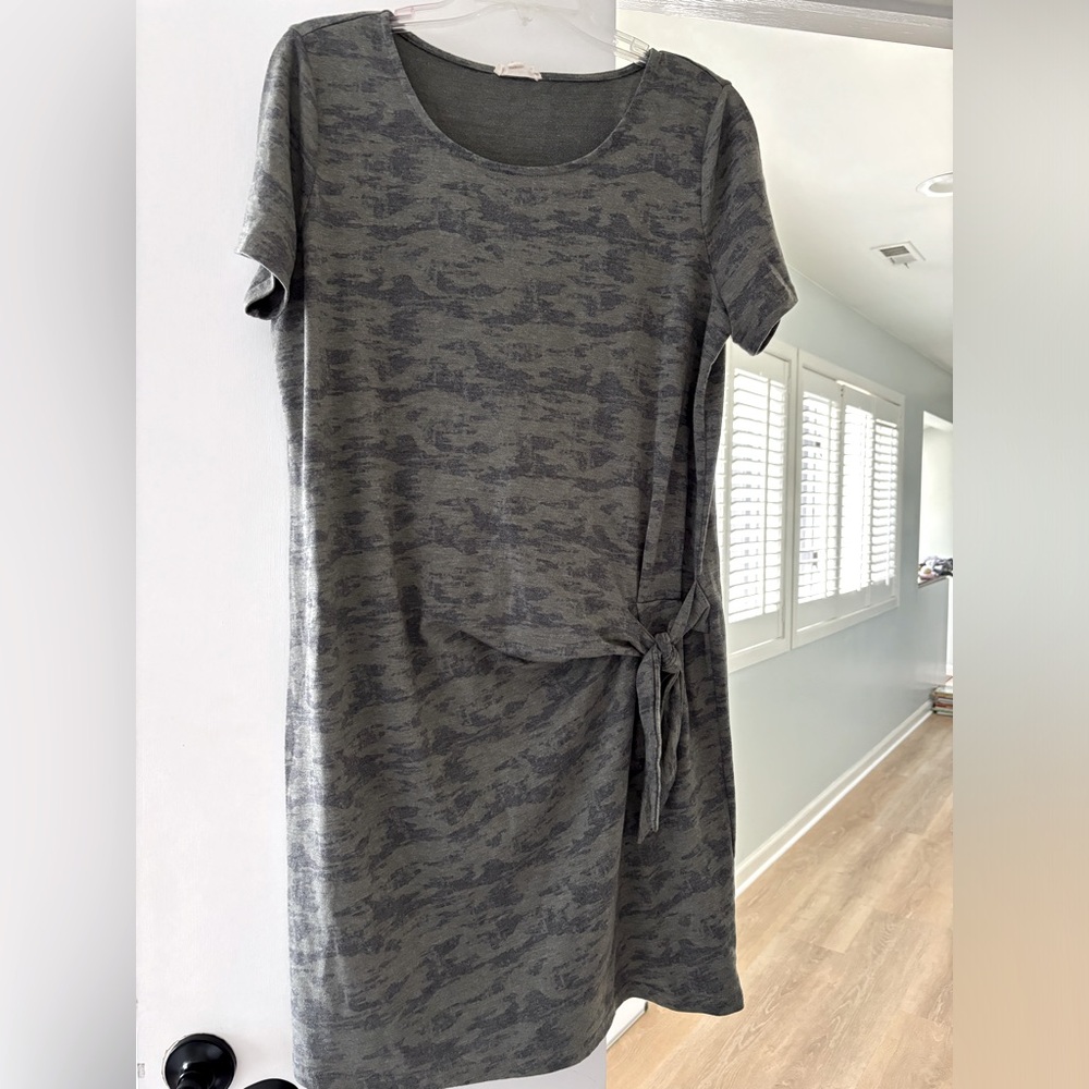 Camo dress-size large